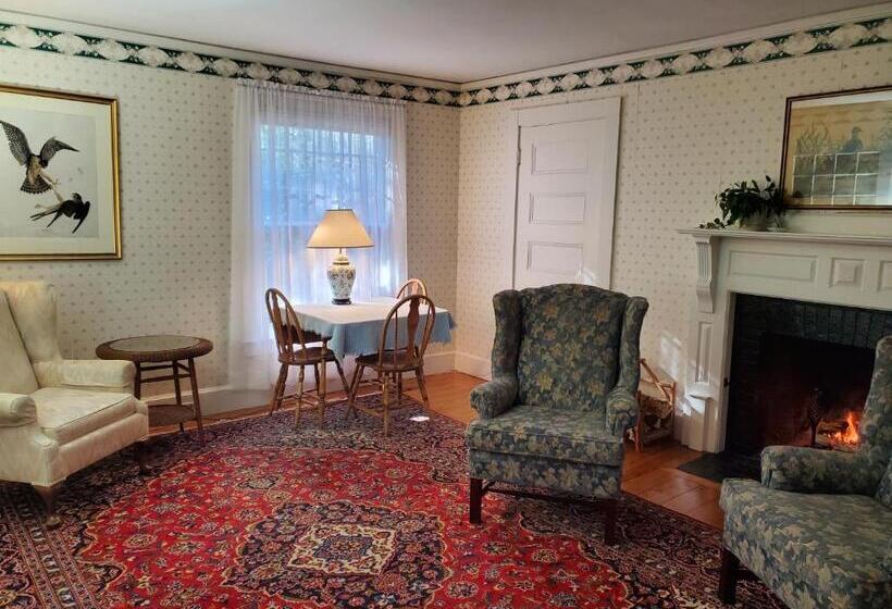 جناح سوبيريور, Harbourside Inn