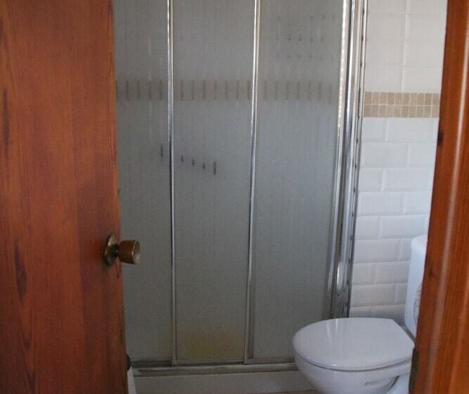 شاليه غرفة نوم واحدة, Hostal Burgalés