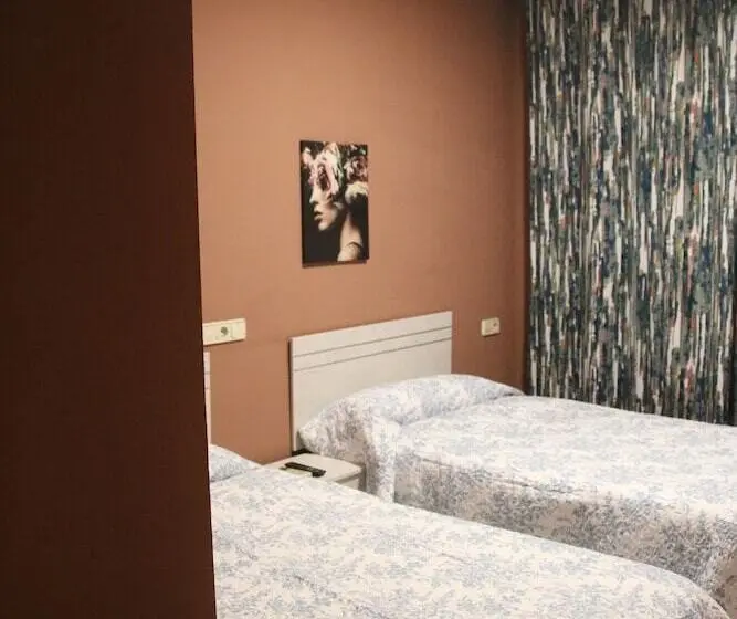 Deluxe-huone, Hostal Burgalés