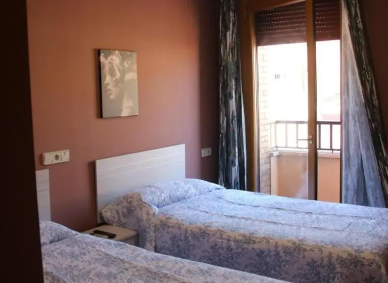 Deluxe-huone, Hostal Burgalés