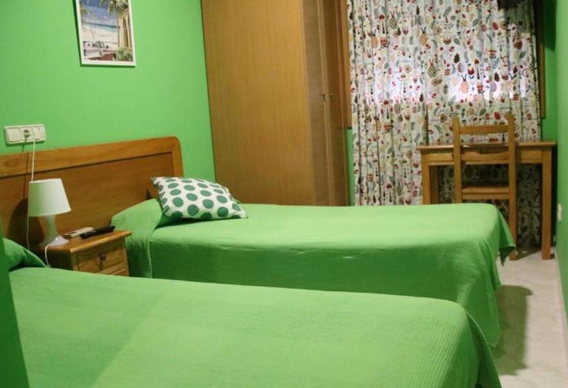 غرفة قياسية, Hostal Burgalés