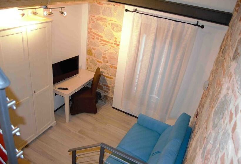 اتاق استاندارد سه نفره, Residenza Tito Livio Teolo