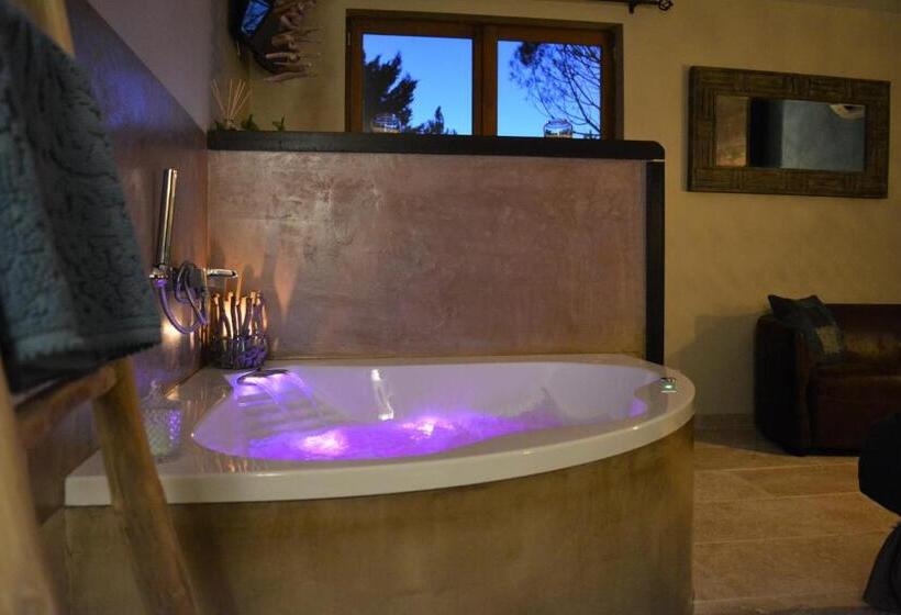 バスタブ付きスタンダードルーム, Lavand'ange Et Spa