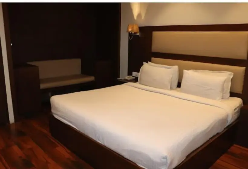 Chambre Deluxe, Pavna Palace