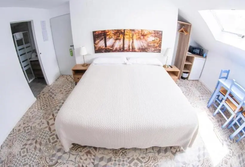 スーペリアールーム, Hostal Las Encinas