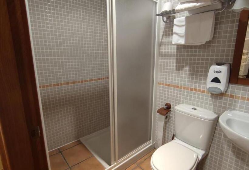 标准间, Ostatu Zegama