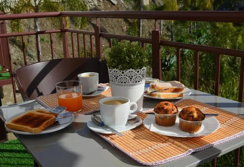 ファミリールーム, Balcones De Bentomiz