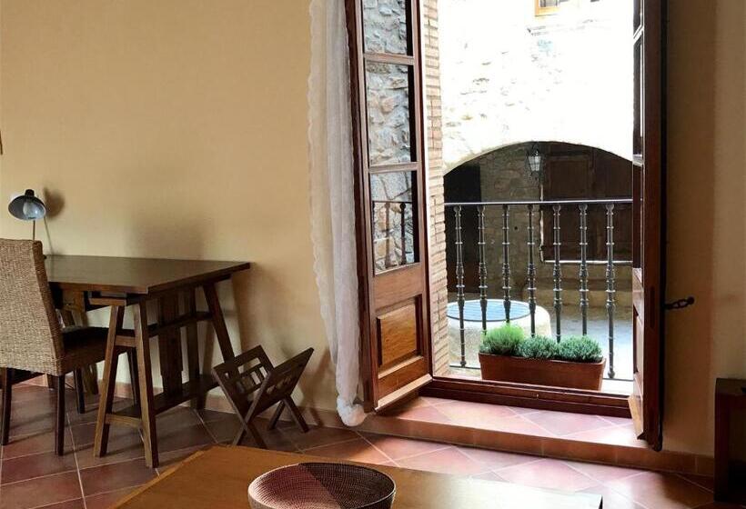 Номер Стандарт с Гидромассажем, Hostal Can Xicu