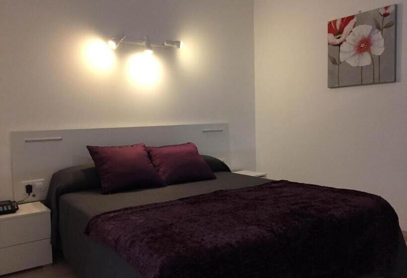 Студия Стандарт, Apartahotel Baldiri