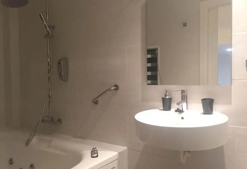 1ベッドルームのデラックスアパートメント, Apartahotel Baldiri