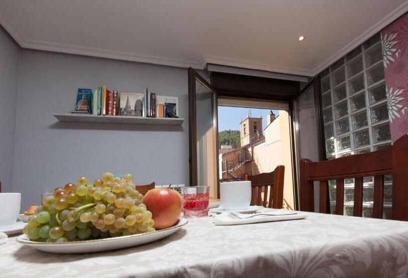 חדר סטנדרט לשלושה, Pensión San Lorenzo