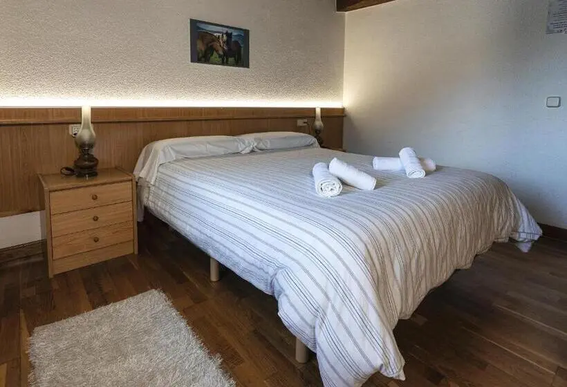 レイクビュースタンダードルーム, Hostal Etxeberri