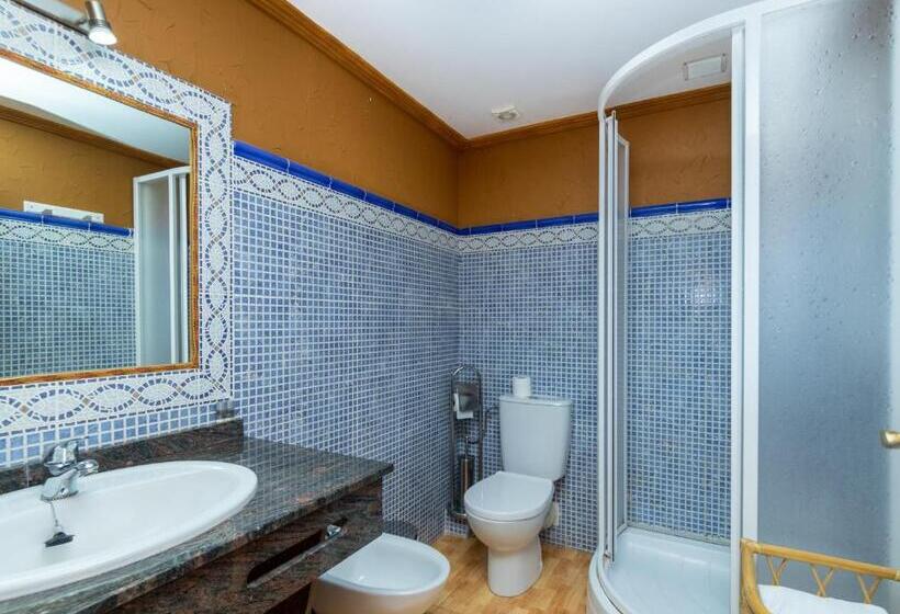 استودیو استاندارد با چشمانداز دریا, Unique Hotel Apartments