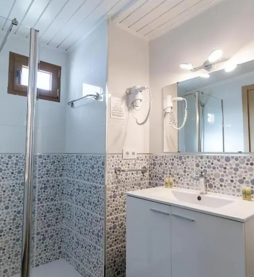 1 Bedroom Penthouse Apartment, Altavista Apartahotel Adults Only Over 14