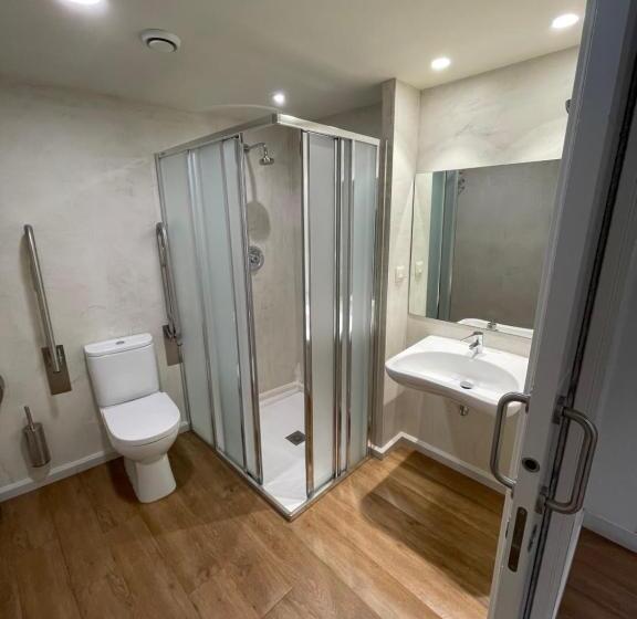 Семейный Номер, Albergue Guiana