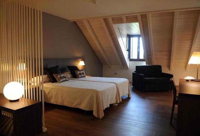 סטודיו דלוקס, Albergue Guiana