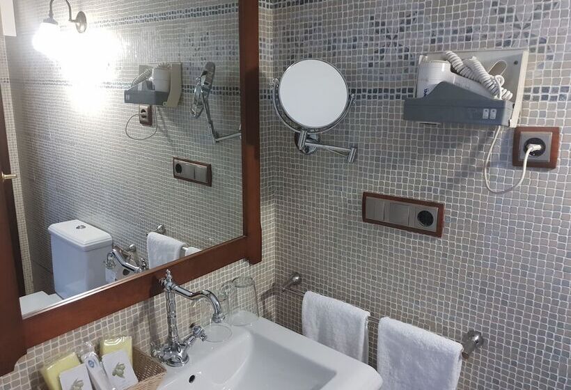 חדר סטנדרט יחיד, Hospedería Ana Pilar