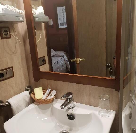 חדר סטנדרט יחיד, Hospedería Ana Pilar