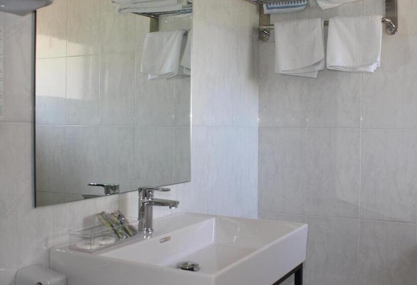 スタンダードルーム, Hostal La Florida