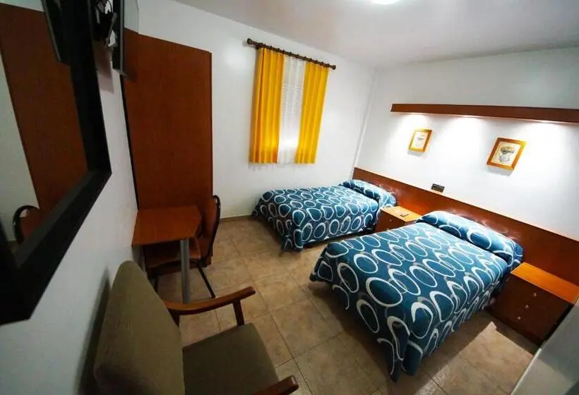 スタンダードルーム, Hostal Restaurante El Surtidor