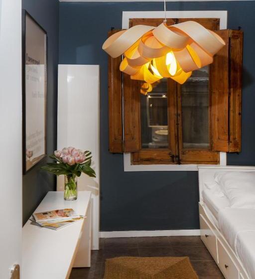 اتاق استاندارد یک تخته با سرویس بهداشتی مشترک, Hostal Sol Y K