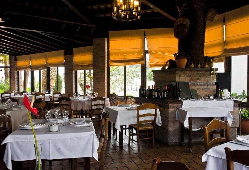 חדר סטנדרט, Restaurante El Duque