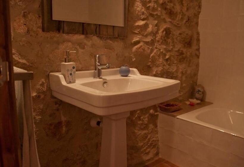 스탠다드 룸, Can 28