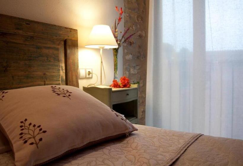 스탠다드 트리플 룸, Can 28