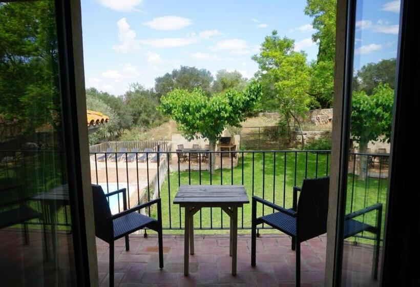 스탠다드 트리플 룸, Can 28