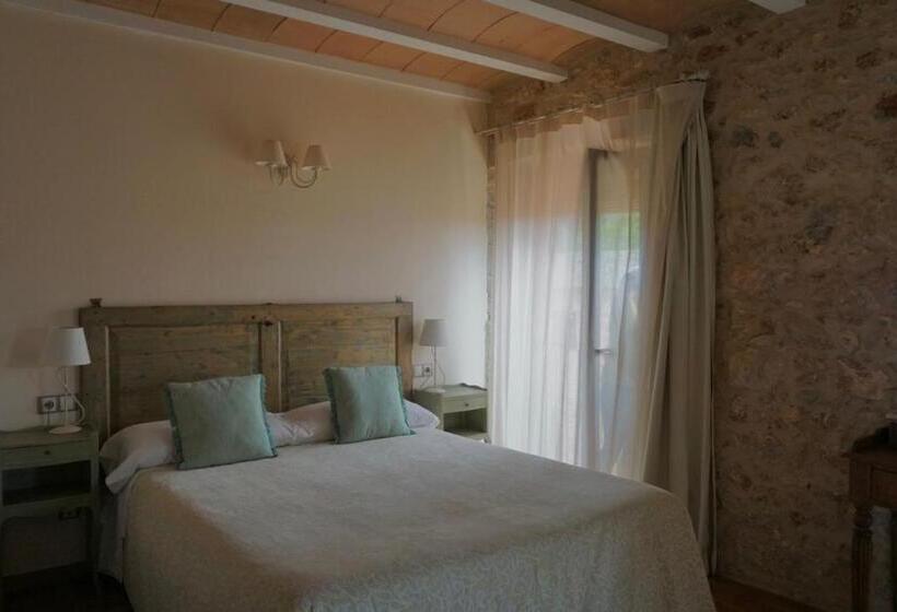 4인용 스탠다드 룸, Can 28