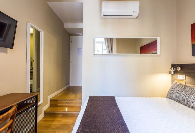 Номер Basic, El Born Guest House By Casa Consell