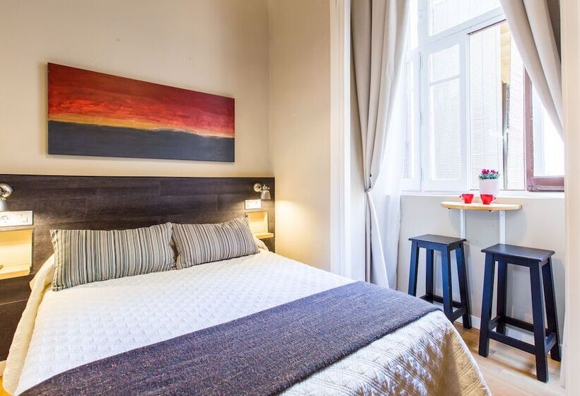 Номер Basic, El Born Guest House By Casa Consell