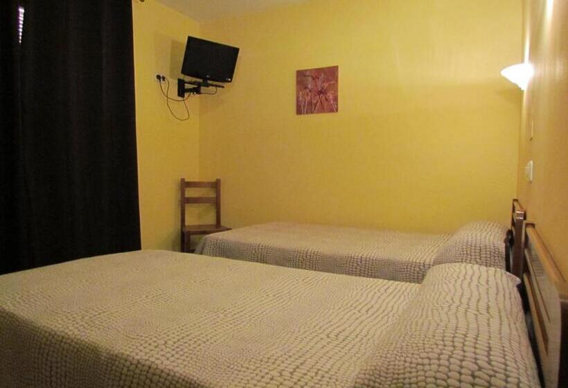 Номер Стандарт, Hostal Las Rumbas