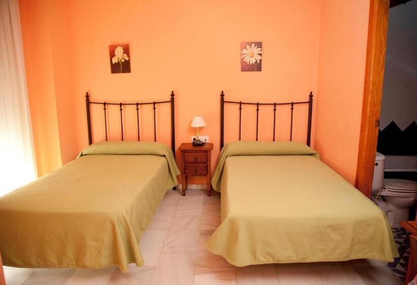 Номер Стандарт, Hostal Niza