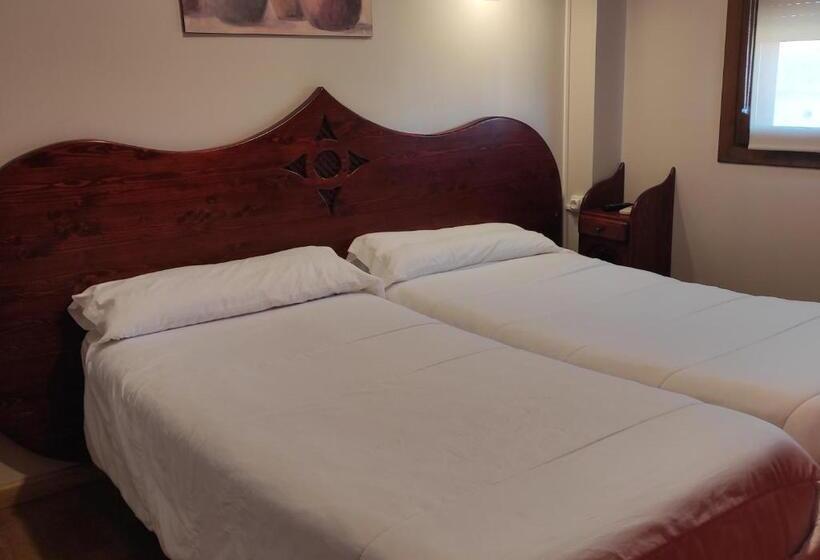 Номер Стандарт, Hostal Suetxe