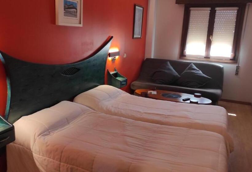 Номер Стандарт, Hostal Suetxe
