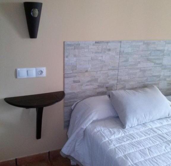 آپارتمان 1 خوابه, Hostal Suetxe