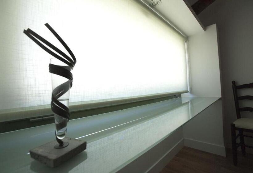 اتاق لوکس, Jardines De Casablanca