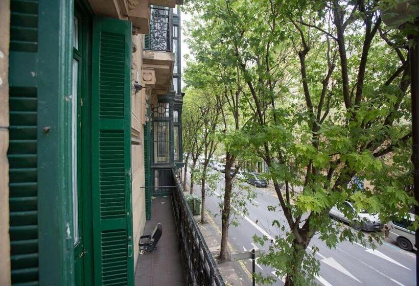 Quarto Estandar, Pensión Nuevas Artes