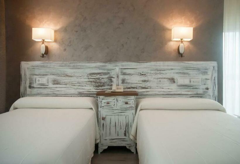 غرفة قياسية, Pensión O Prouso