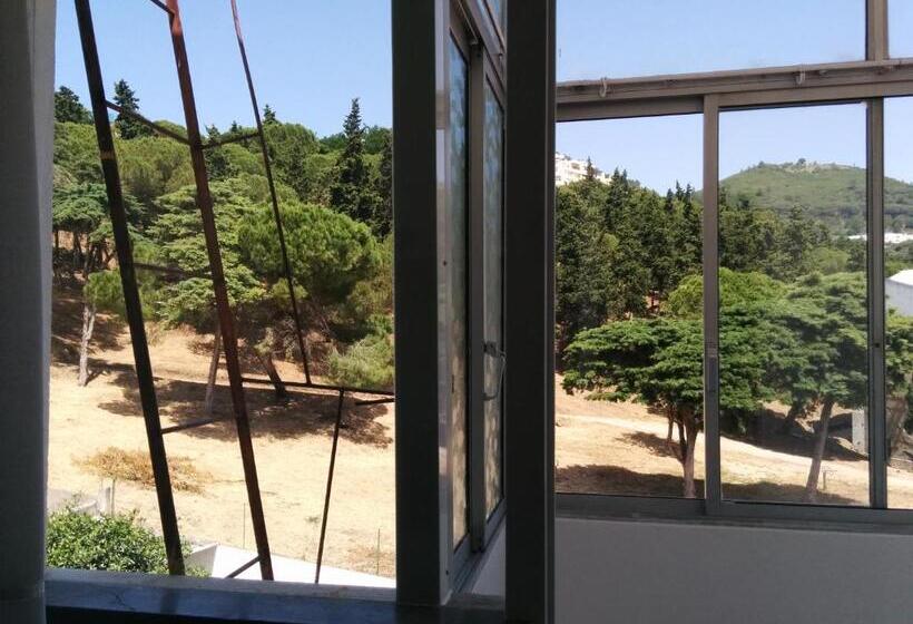 חדר סטנדרטי עם מיטת קומתיים ואמבטיה משותפת, As Mimosas