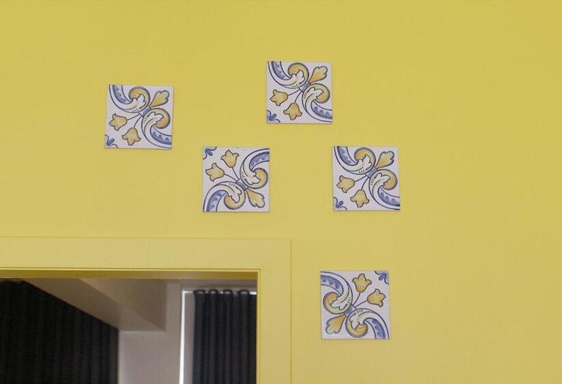 חדר משפחתי, Hi!go