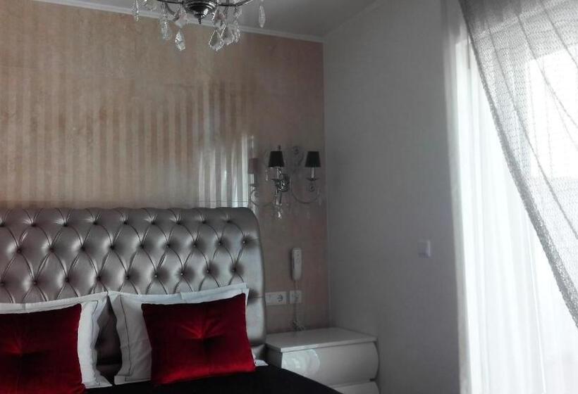 جناح عائلي, House Barra Beach