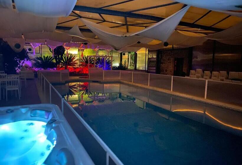 חדר סטנדרט לארבעה, Turismo Homes Solar Do Areal