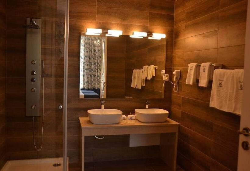 Люкс Повышенной Комфортности, Villa Rio Guest House Suites