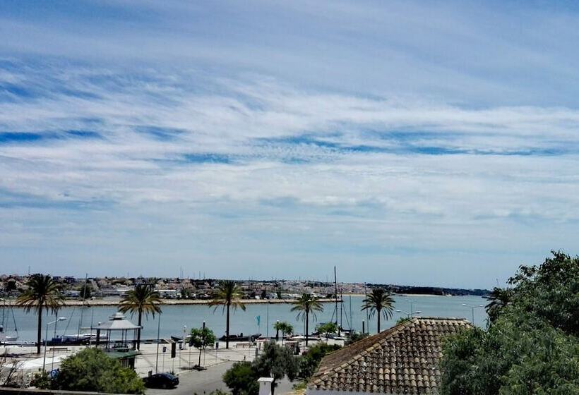 Апартаменты Comfort 2 Спальни, Villa Rio Guest House Suites