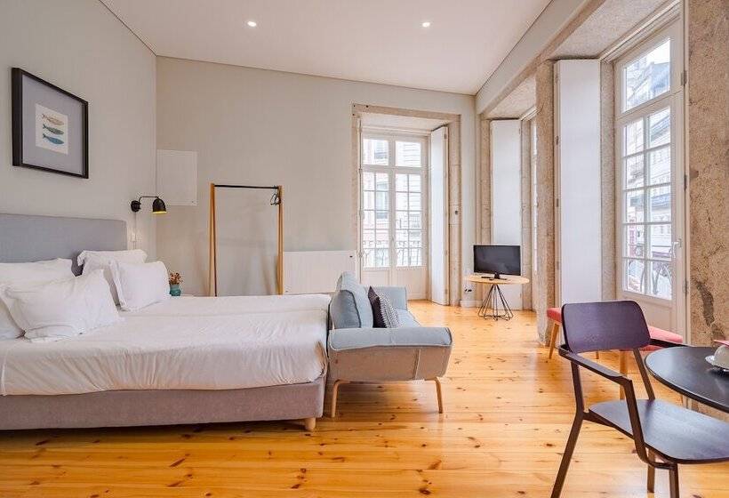 استودیو استاندارد با بالکن, Youropo City Center