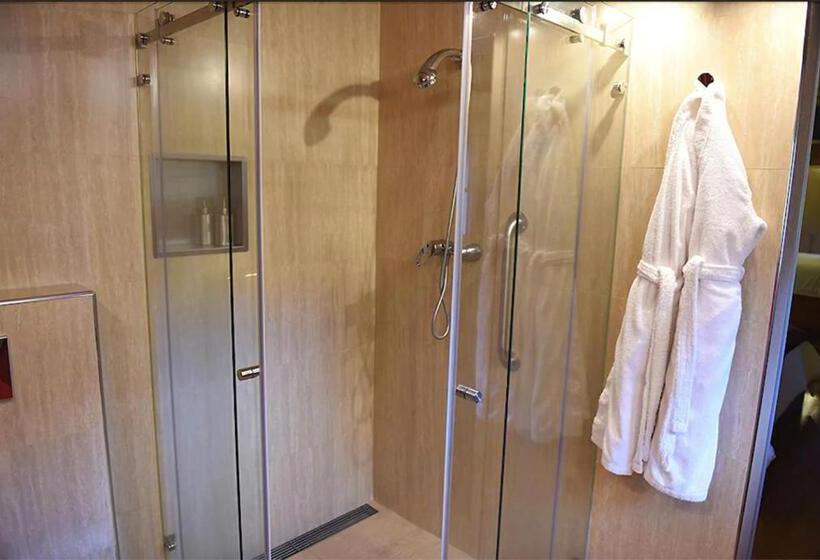 1间卧室的房子, Casas De Pedra