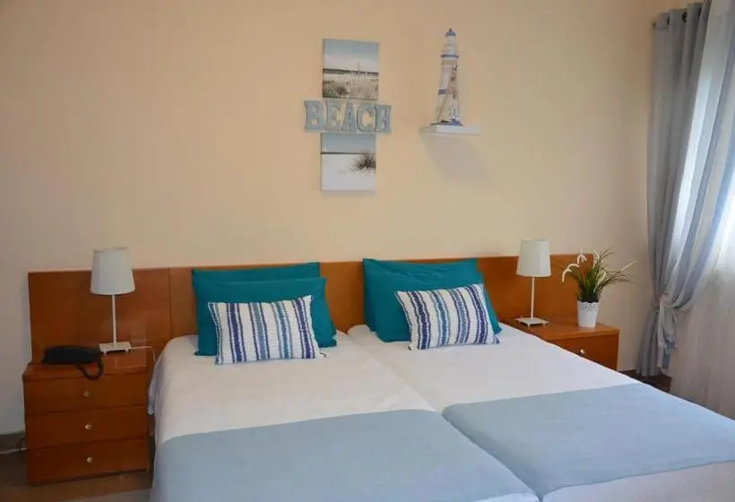 ファミリールーム, Abla Guest House