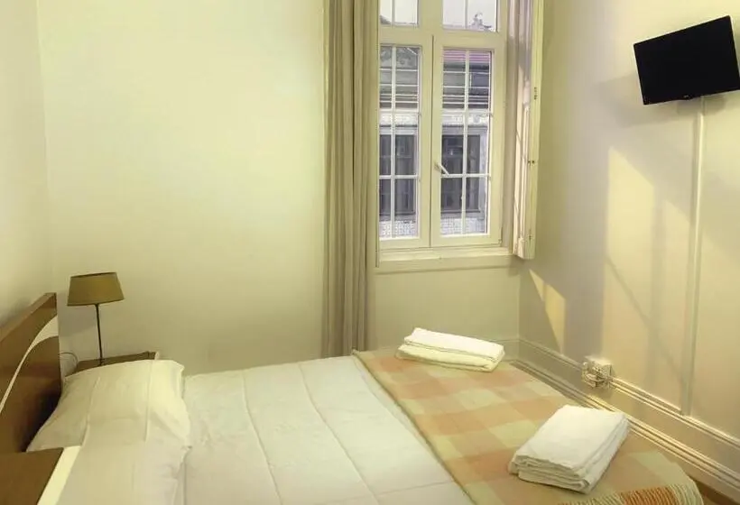 اتاق اکونومی, Guesthouse Tricana De Aveiro